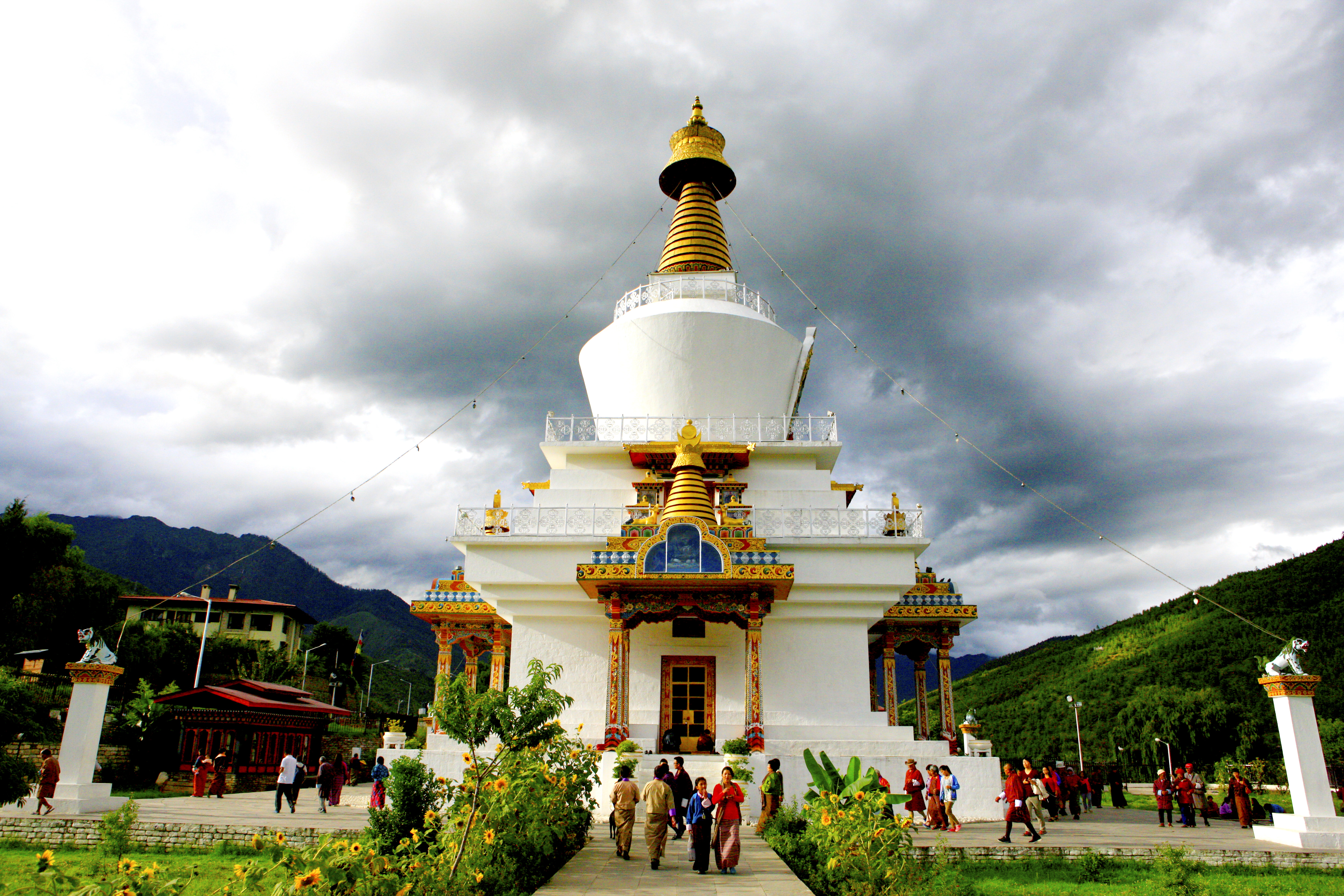 메모리얼 초르덴_1.jpg